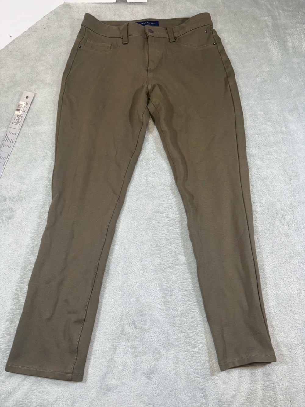 Tommy Hilfiger Pants size 10